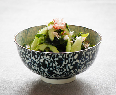 Wakame okurkový salát